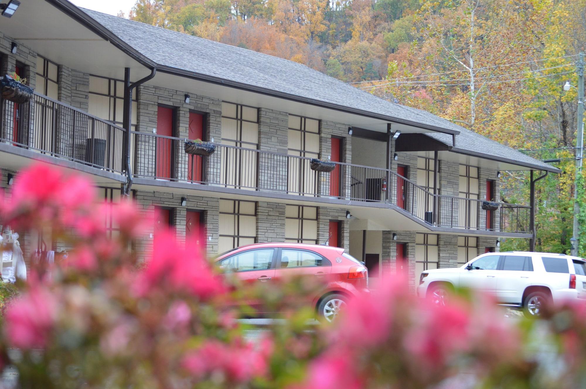 Econo Lodge Inn & Suites On The River Gatlinburg Luaran gambar
