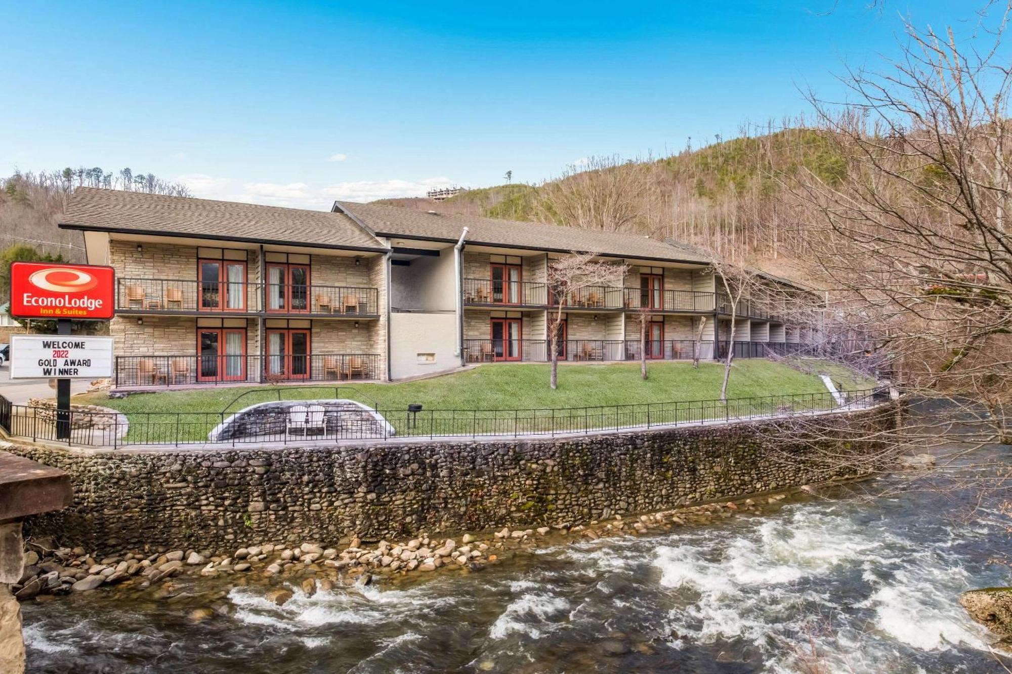 Econo Lodge Inn & Suites On The River Gatlinburg Luaran gambar